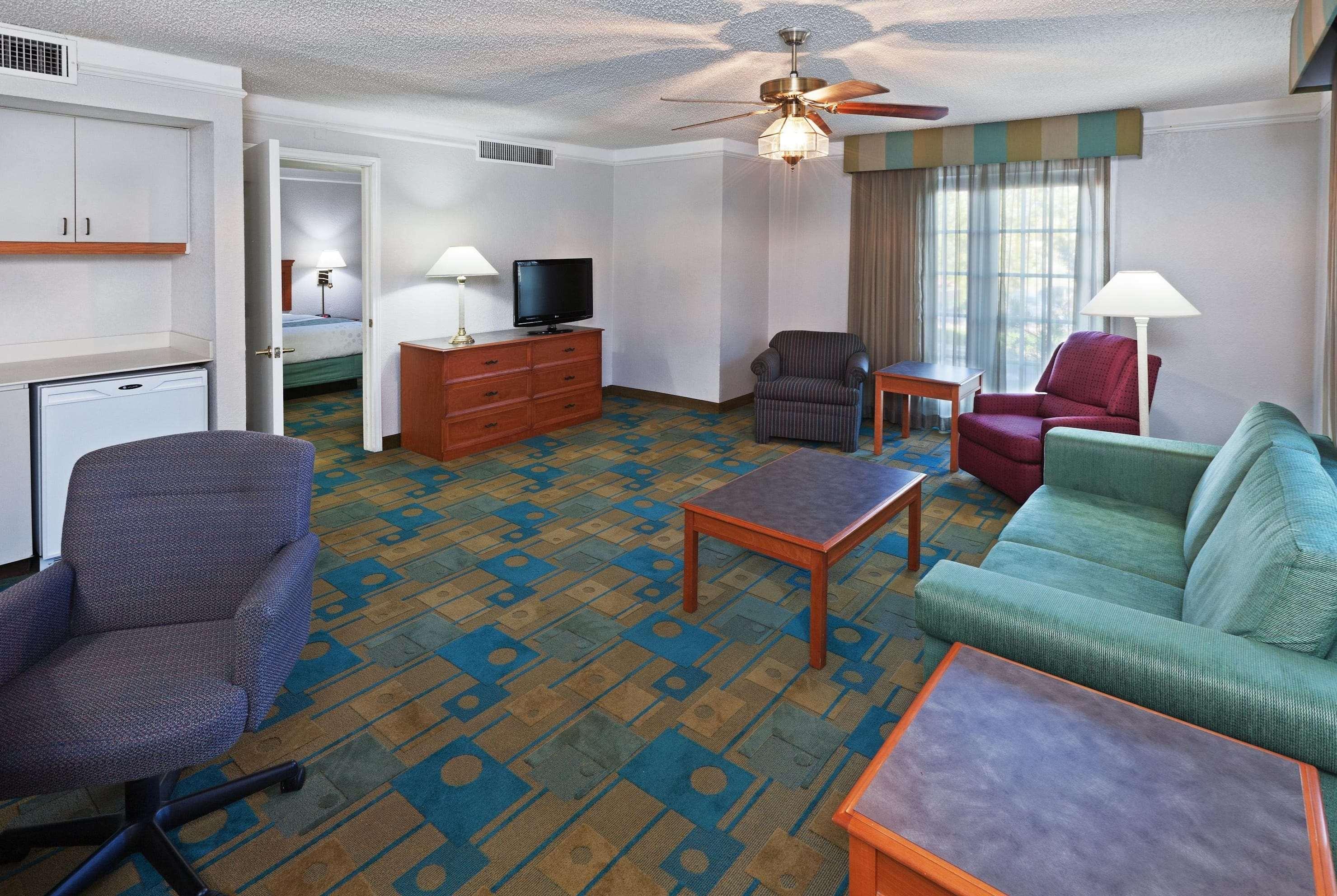 La Quinta Inn By Wyndham Austin Oltorf מראה חיצוני תמונה