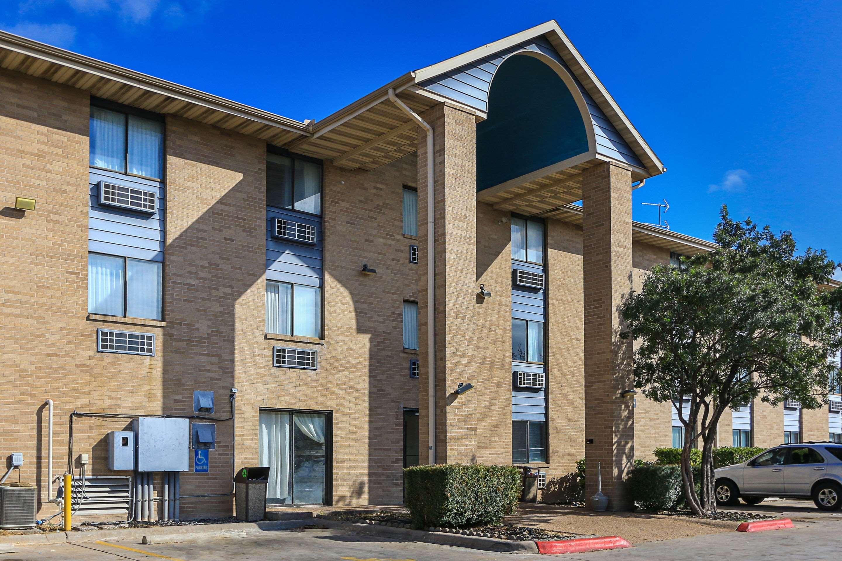 La Quinta Inn By Wyndham Austin Oltorf מראה חיצוני תמונה