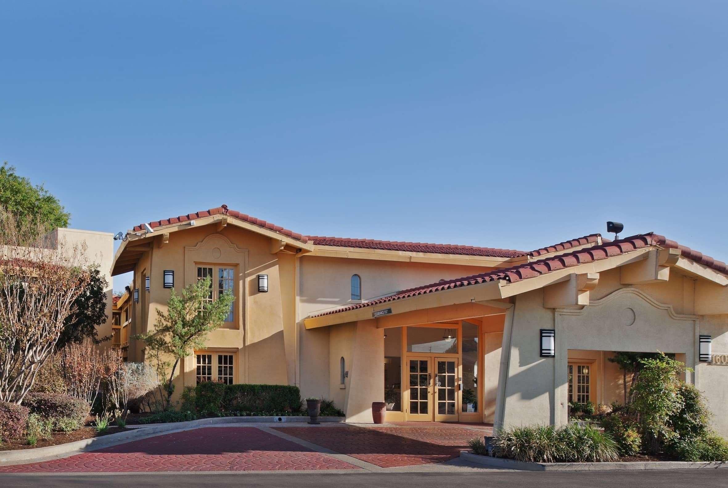 La Quinta Inn By Wyndham Austin Oltorf מראה חיצוני תמונה