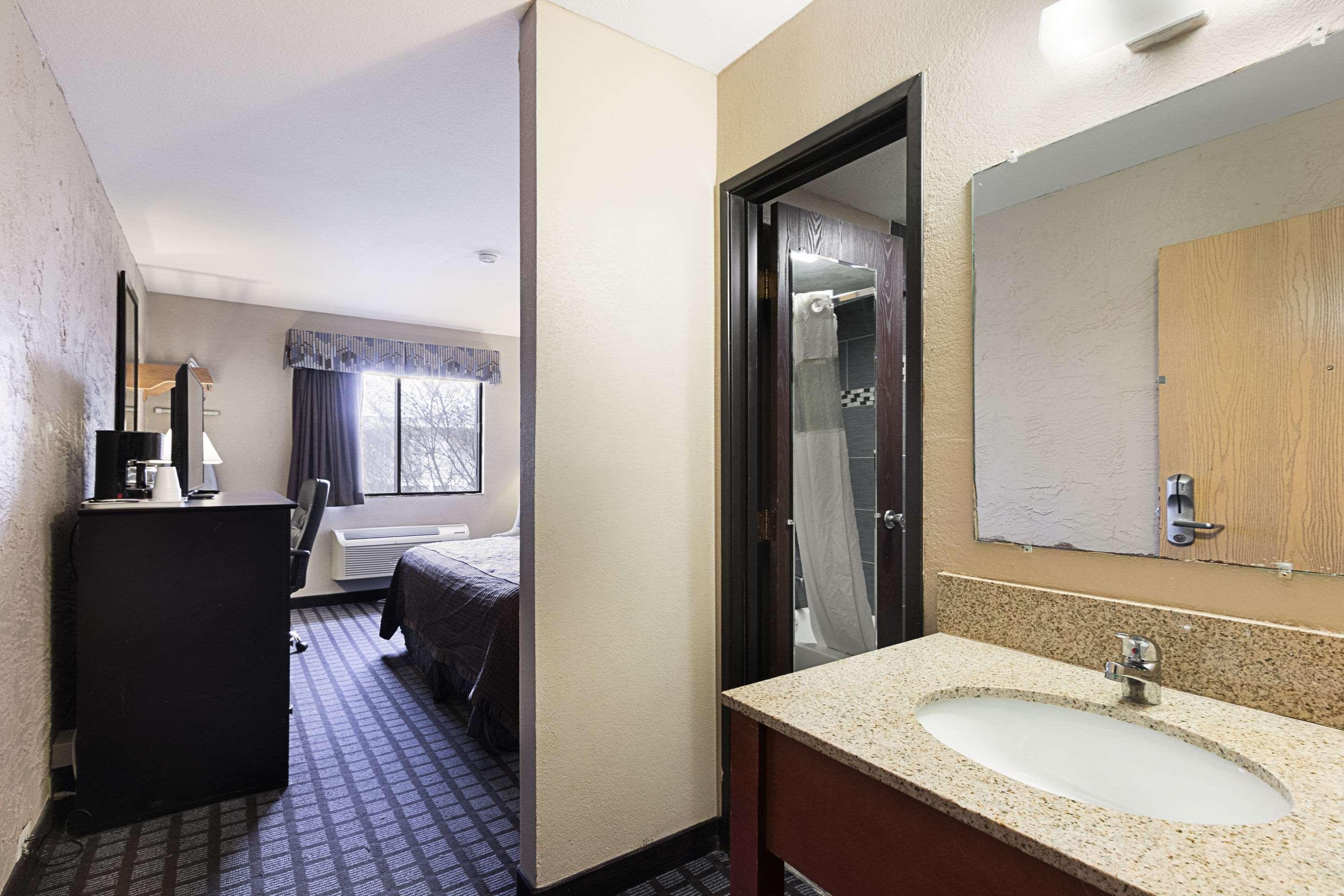 La Quinta Inn By Wyndham Austin Oltorf מראה חיצוני תמונה